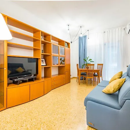 Iolanda Fine & Spacious Flat * Roma