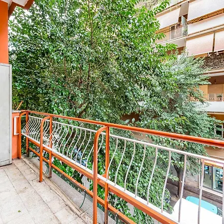 Iolanda Fine & Spacious Flat Daire *