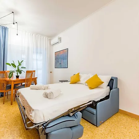 Iolanda Fine & Spacious Flat Ρώμη