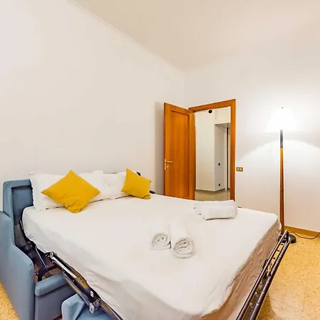 Iolanda Fine & Spacious Flat * Рим